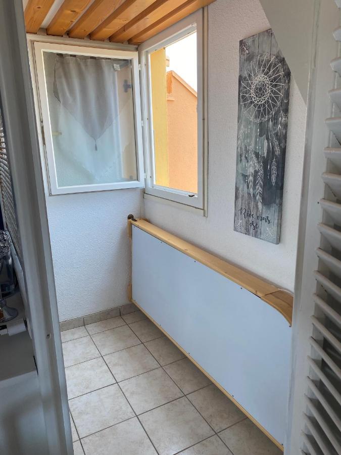 Joli Appartement Mezzanine Avec Parking La Roquille Agde Eksteriør bilde